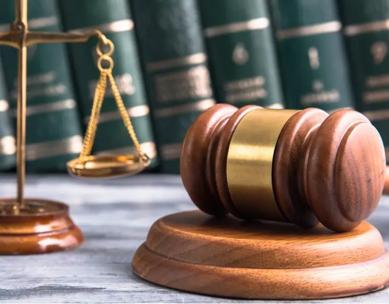 a judge's gavel and scales